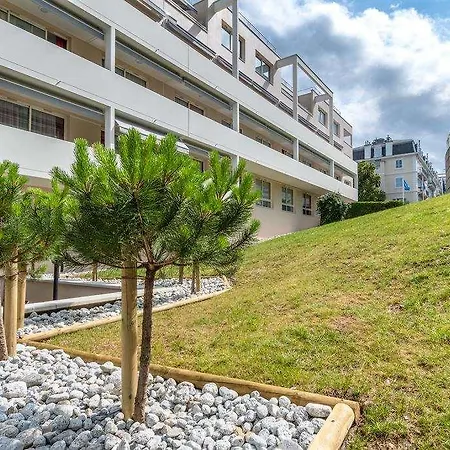 Loges Du Park - Hotel