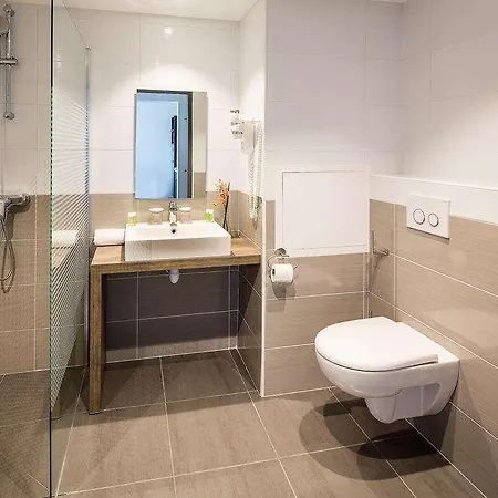Hotel Loges Du Park - *
